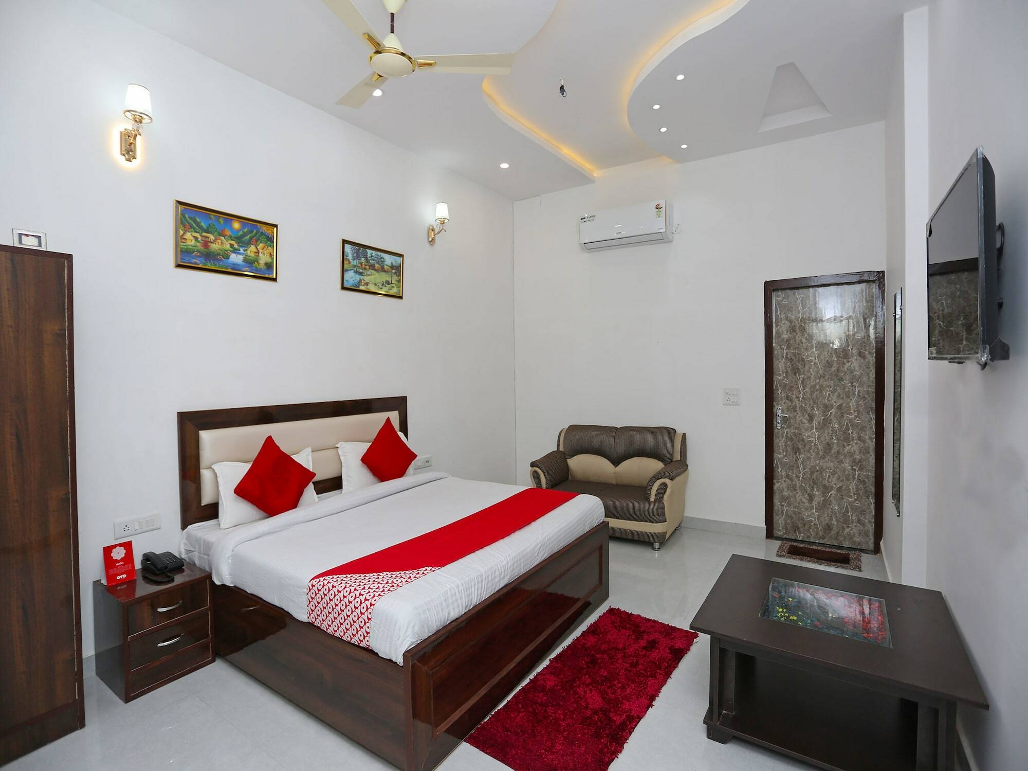 Hotel Rest Palace Agra  Εξωτερικό φωτογραφία
