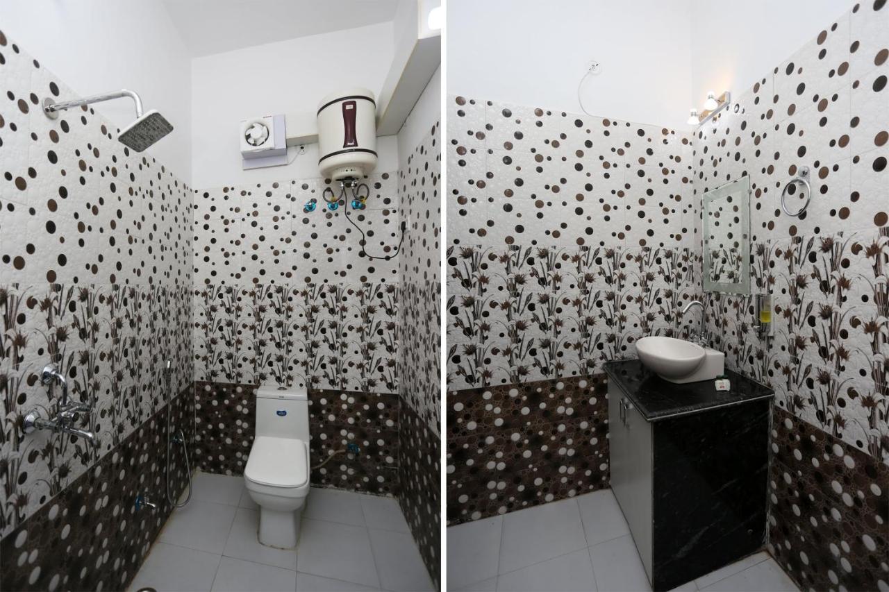 Hotel Rest Palace Agra  Εξωτερικό φωτογραφία
